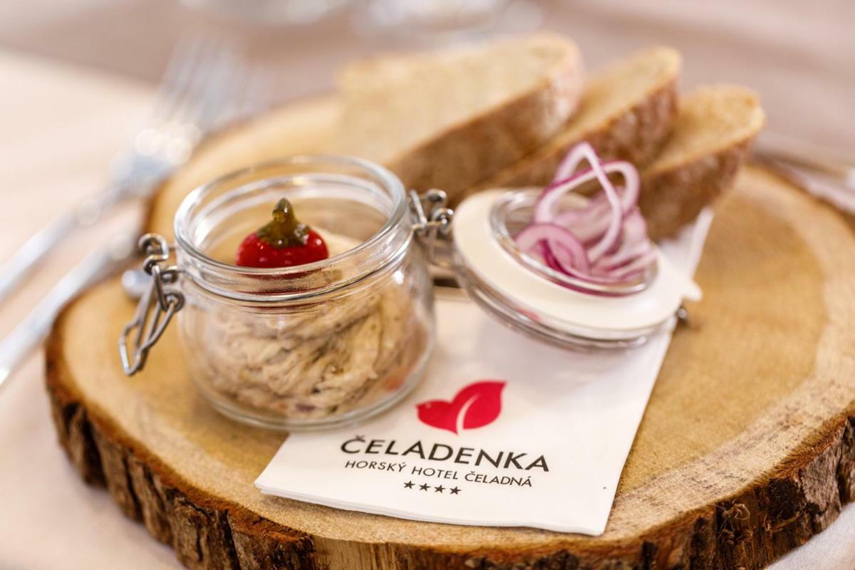 Horsky Hotel Celadenka / Mountain Resort Čeladná Esterno foto