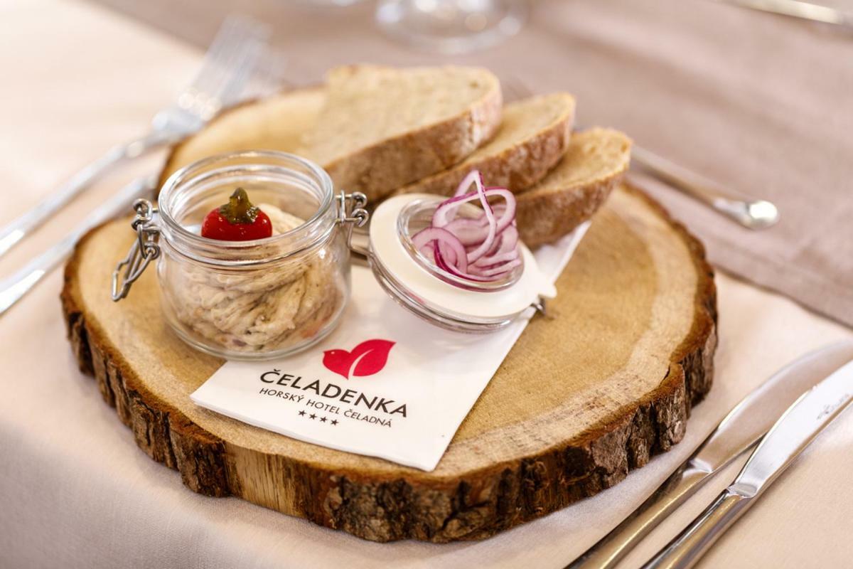 Horsky Hotel Celadenka / Mountain Resort Čeladná Esterno foto